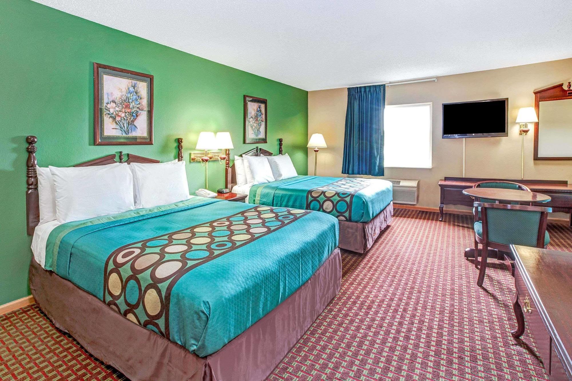 Super 8 By Wyndham Mchenry Fox Lake Area Εξωτερικό φωτογραφία